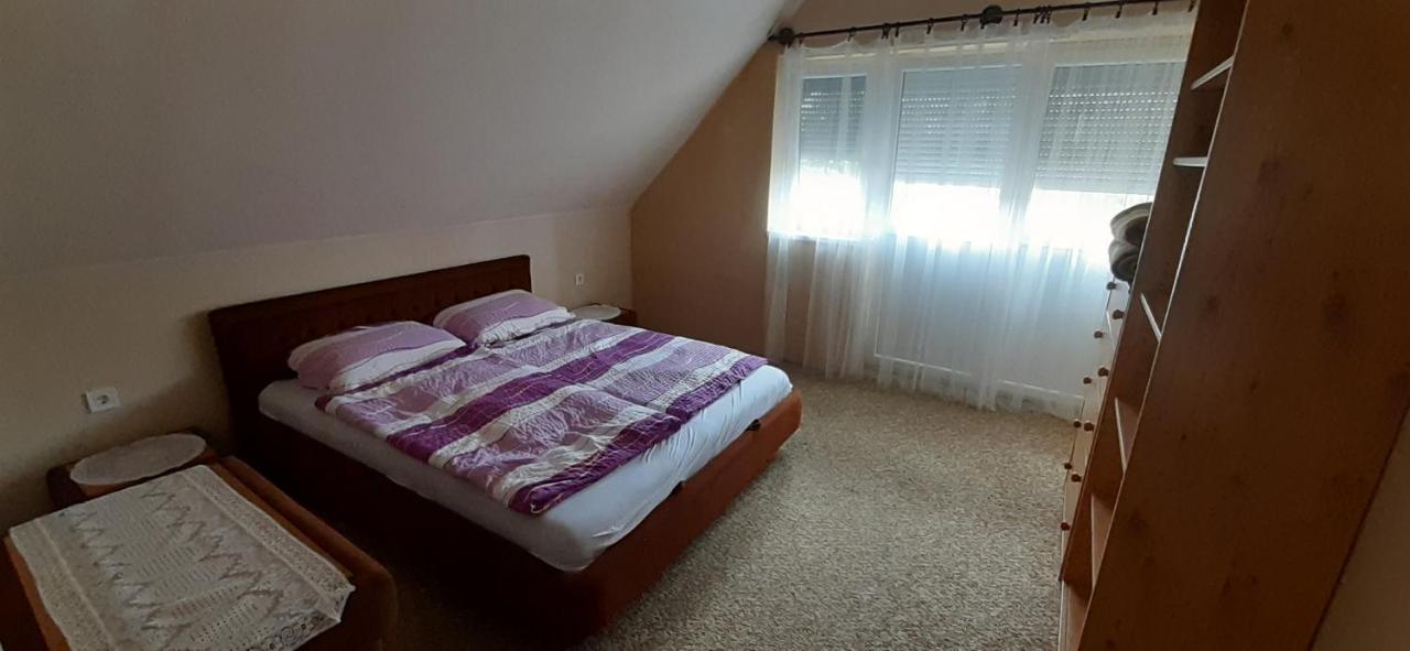 Thomas Nyaralo Villa Balatonmáriafürdő Exterior foto